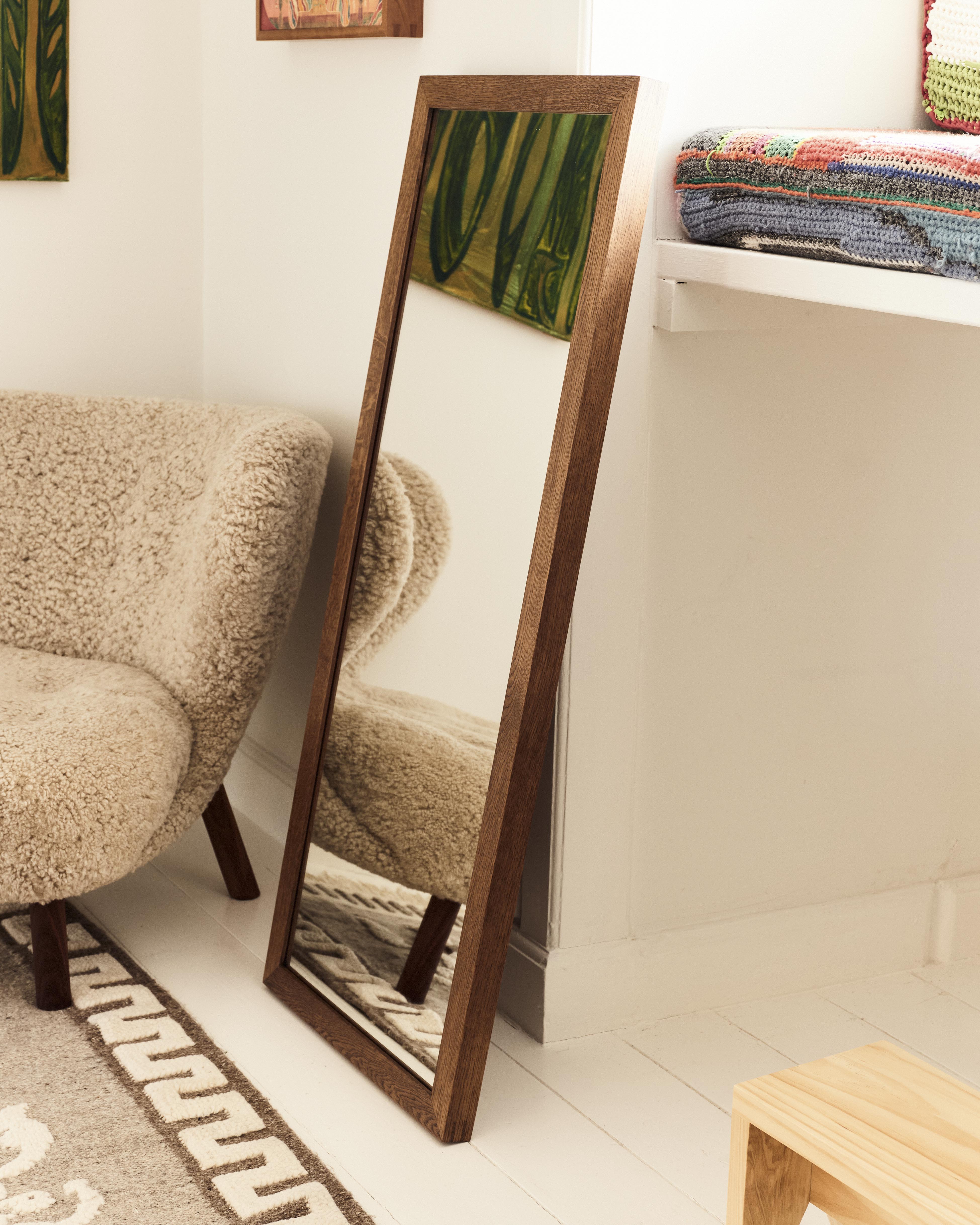 Rahmt-Furniture_LONG_MIRROR_DARK_OAK_LOW-RES_001.jpg