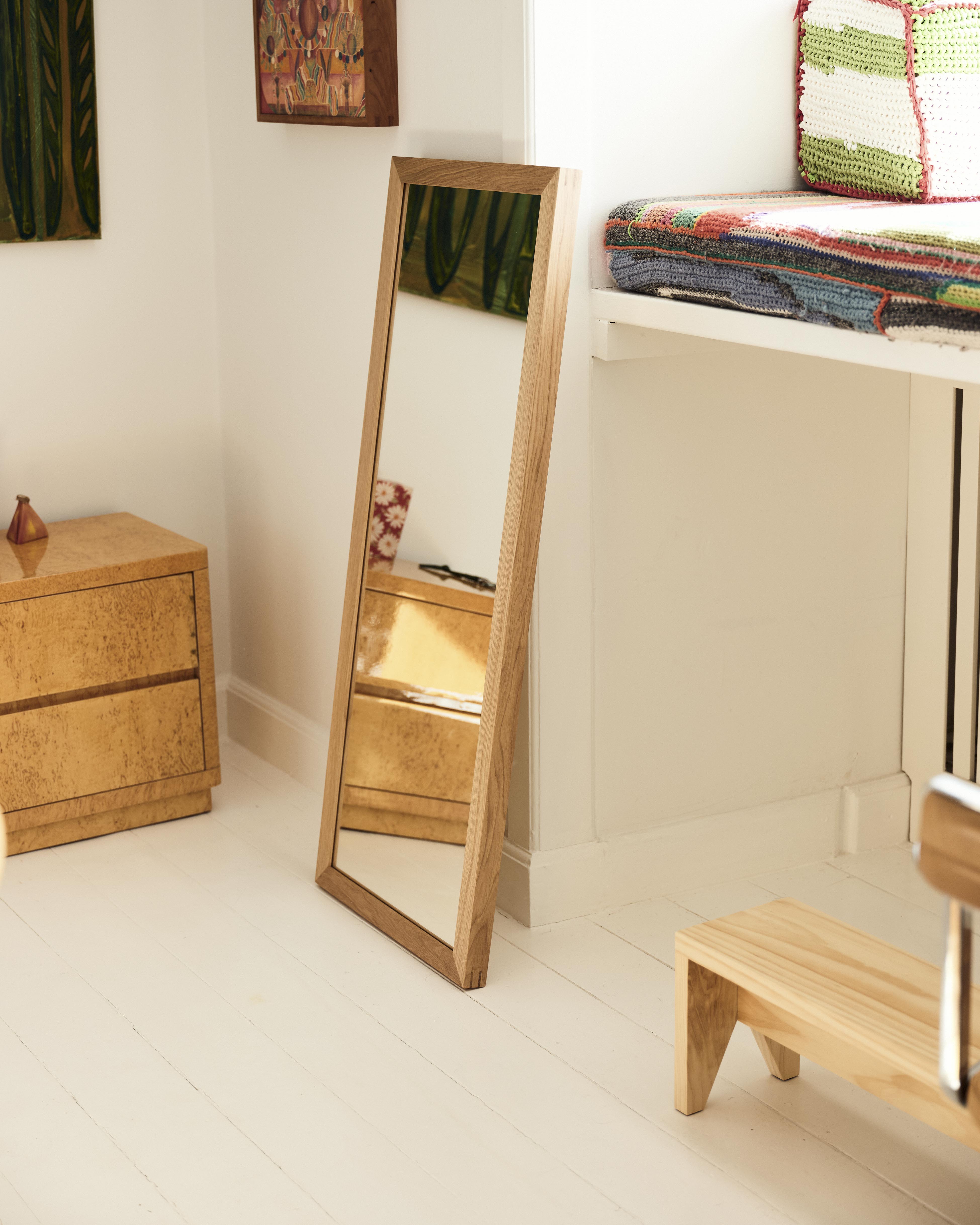Rahmt-Furniture_LONG_MIRROR_NATURAL_OAK_LOW-RES_004.jpg
