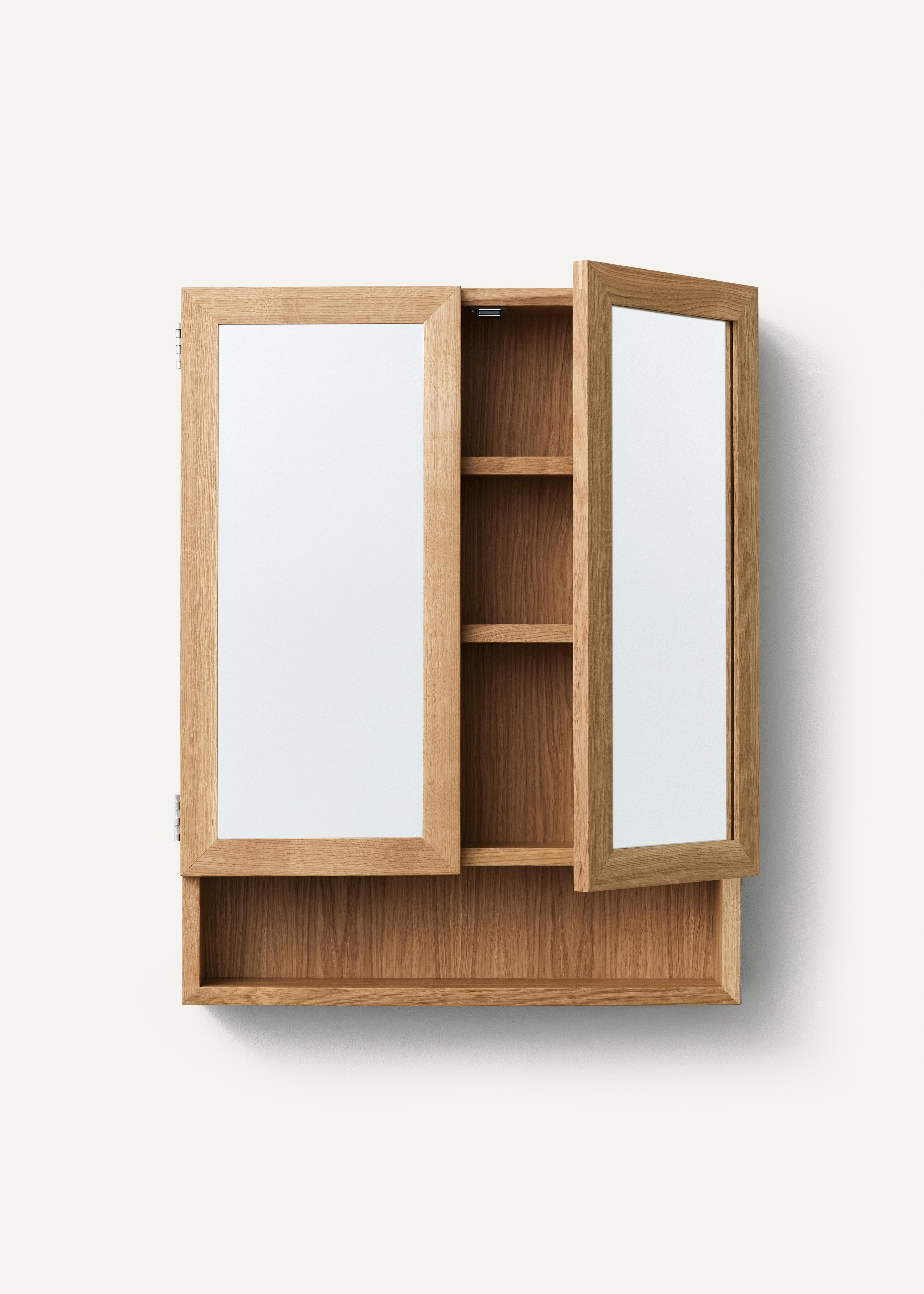 Rahmt-Furniture_packshots_025_low.jpg